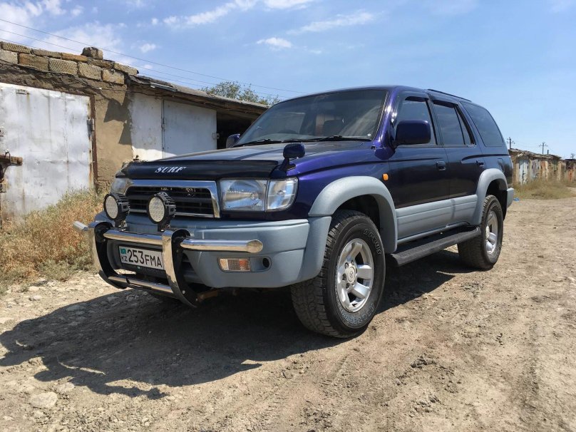 Toyota Hilux Surf 1996