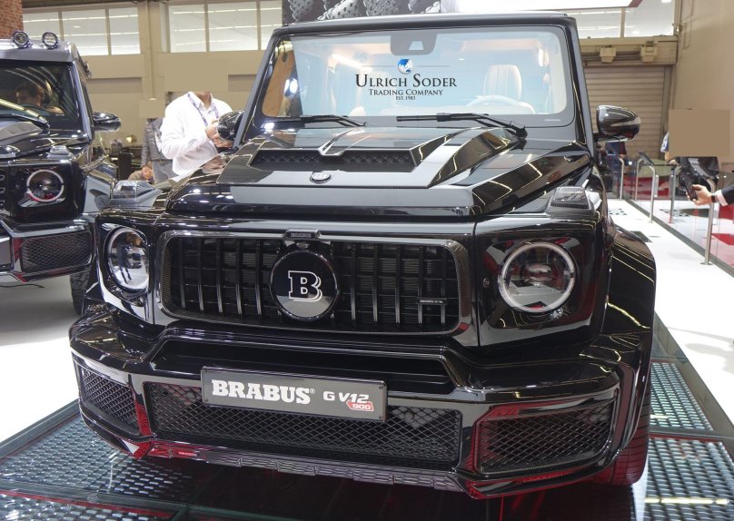 Brabus g v12 900