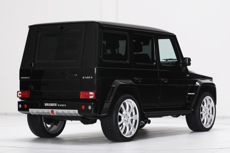 Mercedes-Benz Brabus g v12 s Widestar