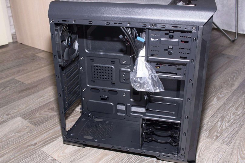 AEROCOOL Aero-500 Window