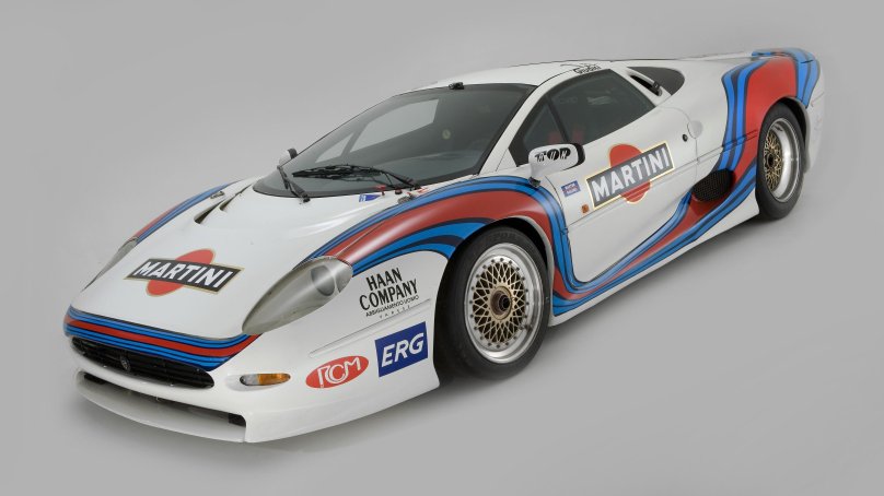 Jaguar xj220 gt
