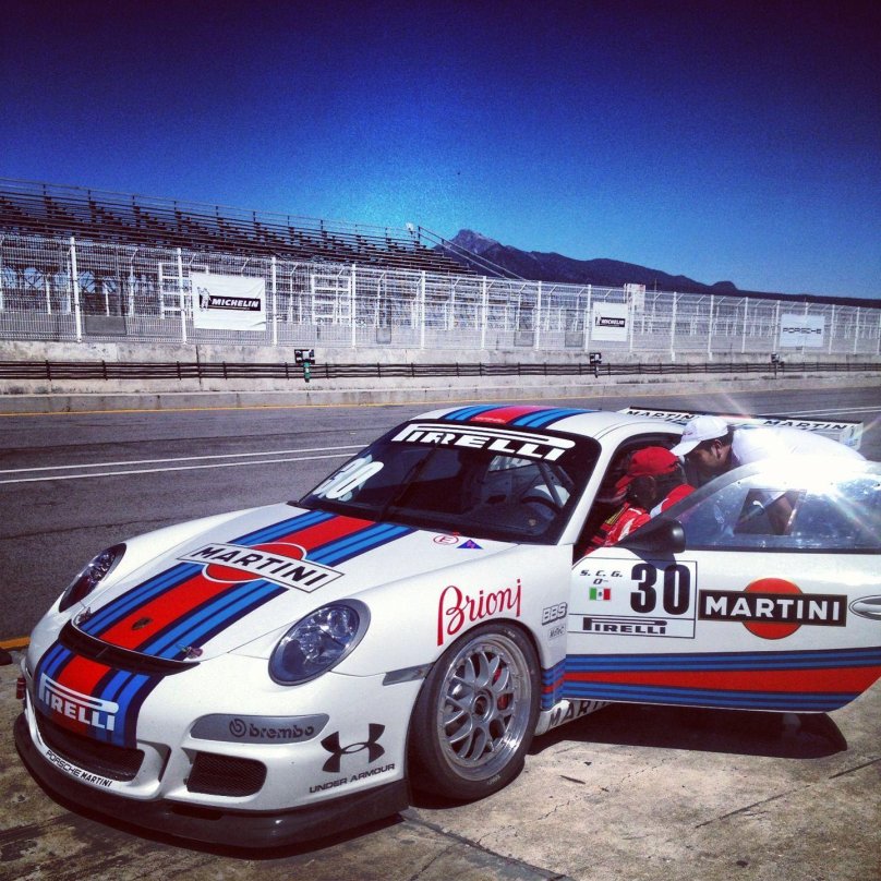 Мартини рейсинг Порше