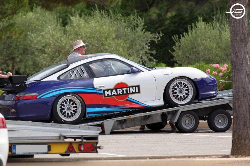 Порш стенс мартини