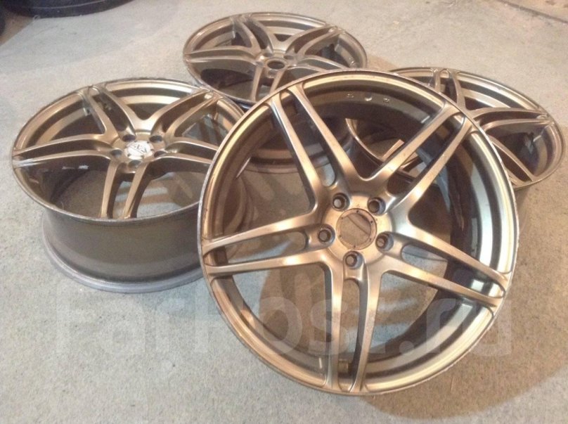 Yokohama AVS model f15