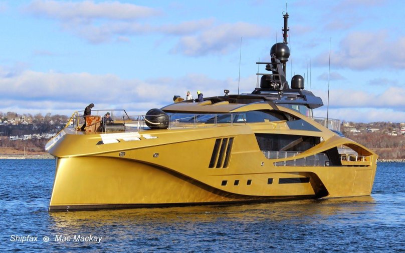 Яхта Палмер Джонсон Khalilah