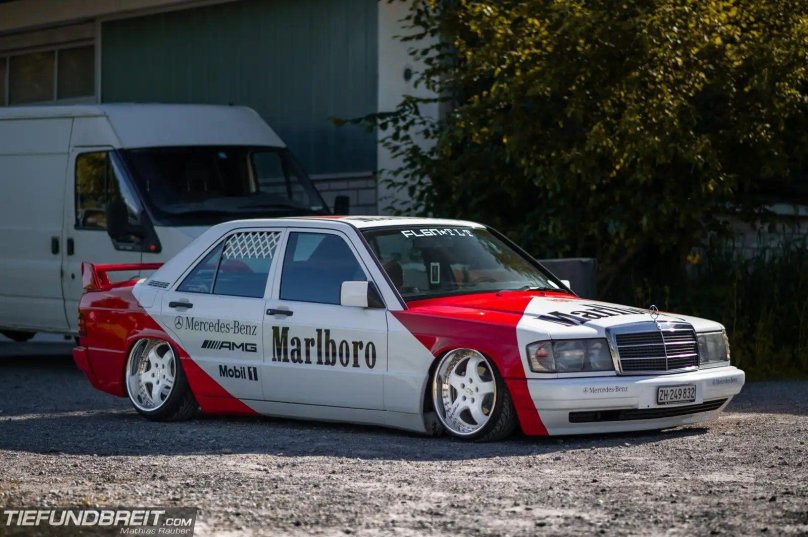 Мерседес 124 Мальборо