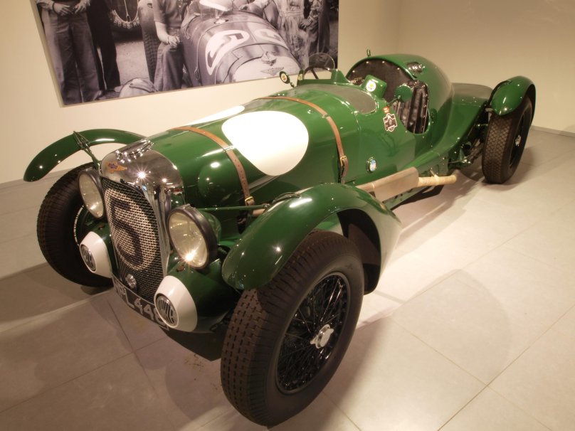 Уолтер Оуэн Бентли