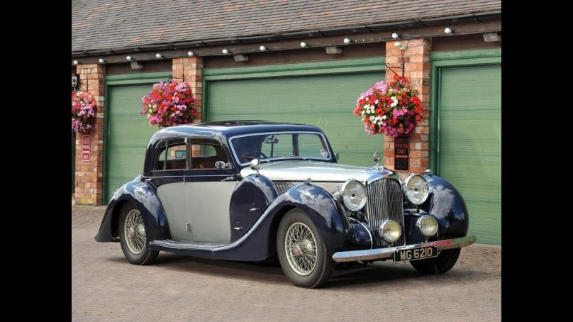 Астон Мартин 1938