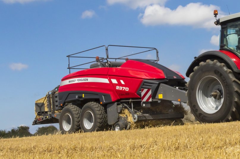 Пресс-подборщик Massey Ferguson mf2260
