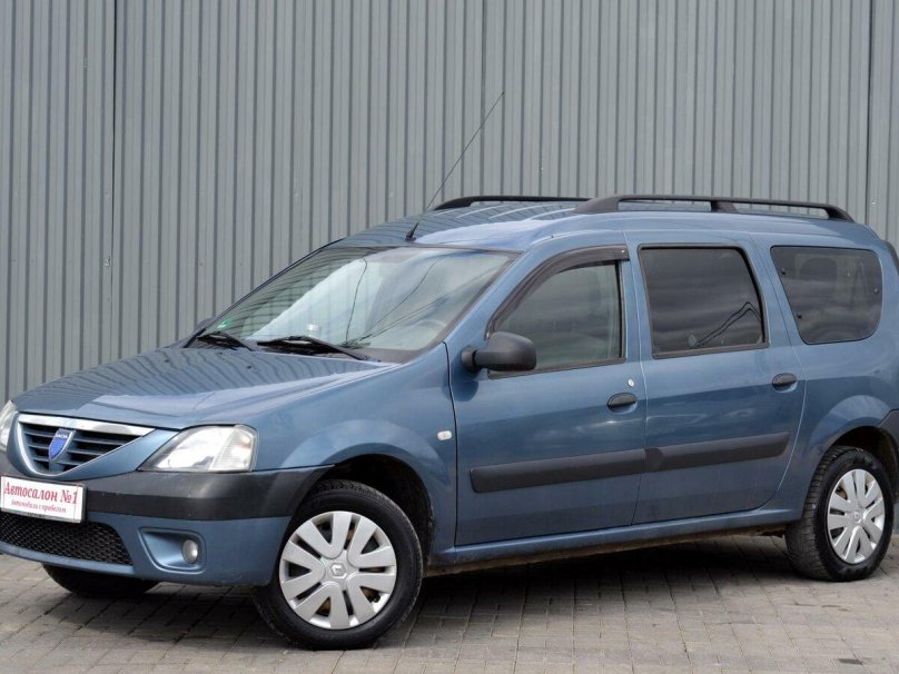 Логан Dacia универсал 2008