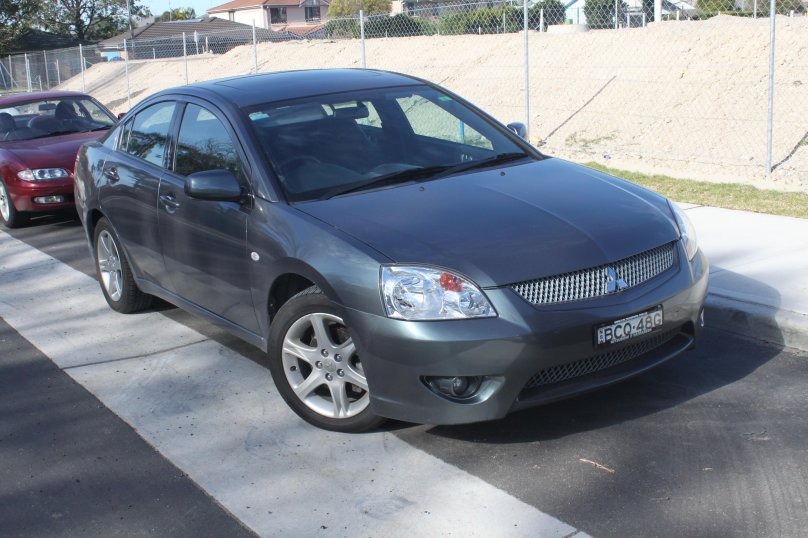 Митсубиси Галант 380