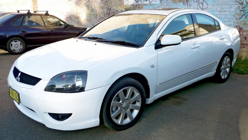 Мицубиси 380 Галант