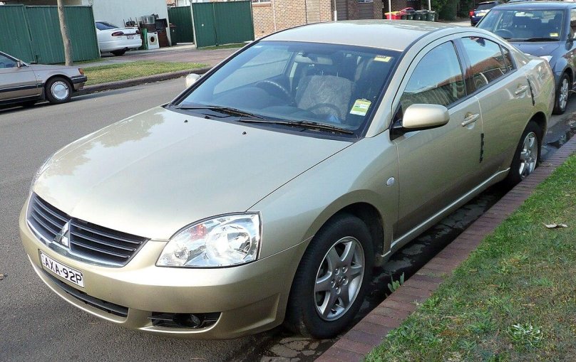 Митсубиси 380