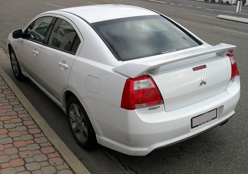 Мицубиси Грюндер