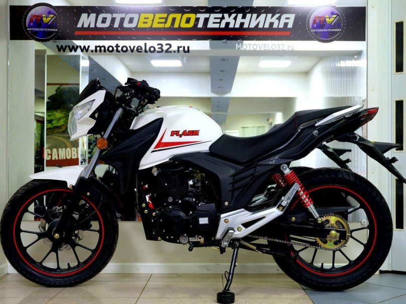 Мотоцикл Motoland Flash 200