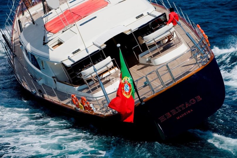 Perini Navi моторная яхта