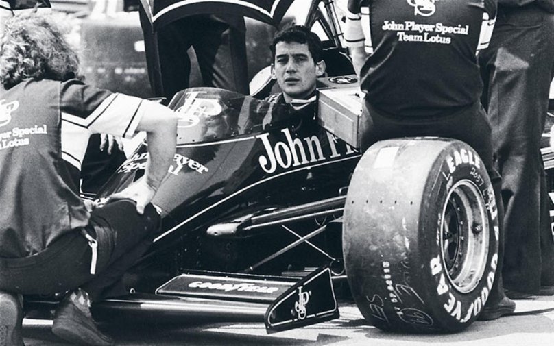 Айртон Сенна за рулём ВАЗ–21011