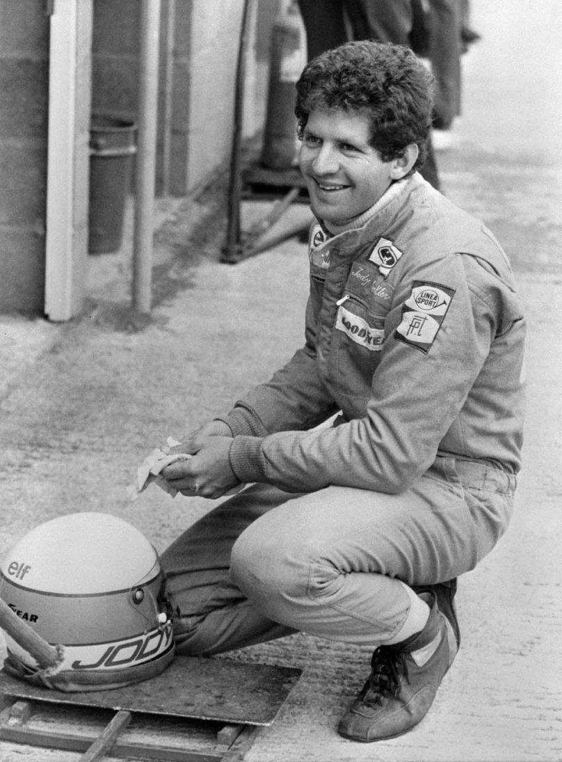 Джоди Шектер гонщик