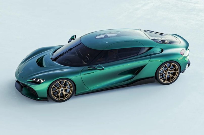 Кенигсегг Gemera