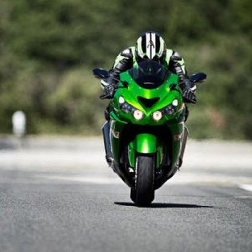 Кавасаки ZZR 1400