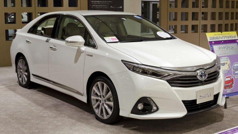 Toyota Sai 2015