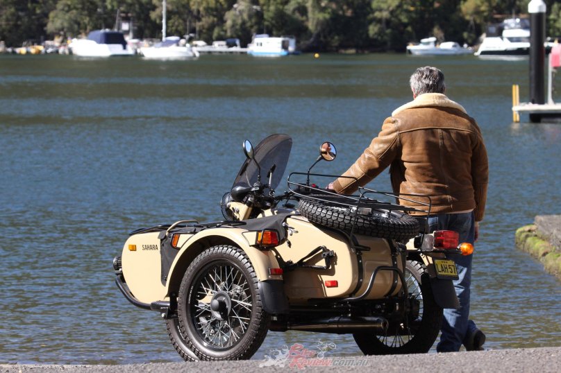 Мотоцикл Урал Sahara