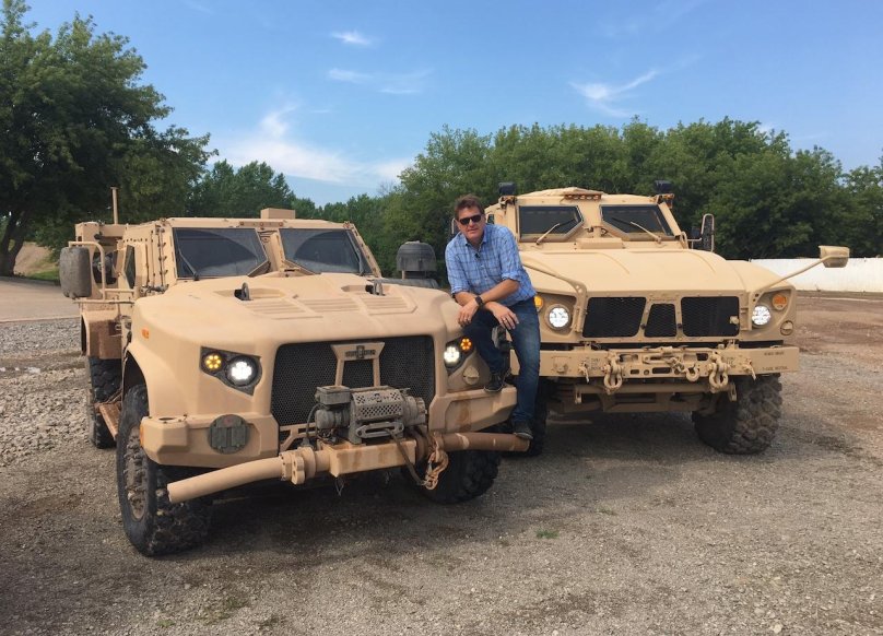 Бронеавтомобиль Oshkosh l-atv