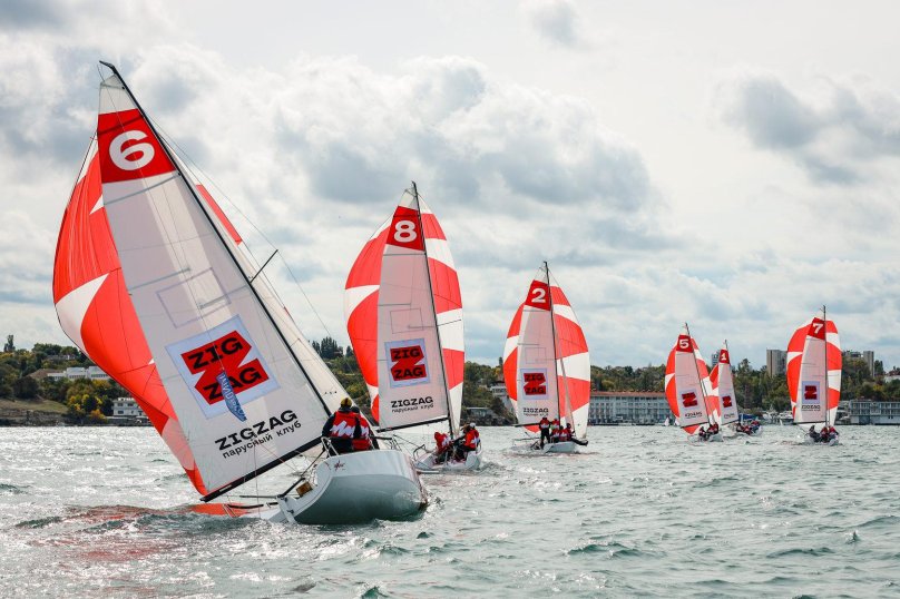 Парусная регата СПБ зигзаг