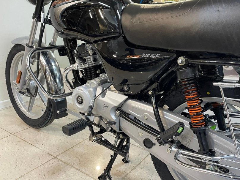 Баджадж боксер 100