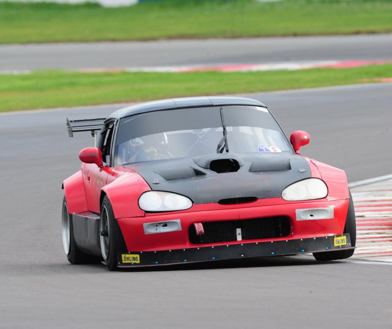Suzuki Cappuccino stance