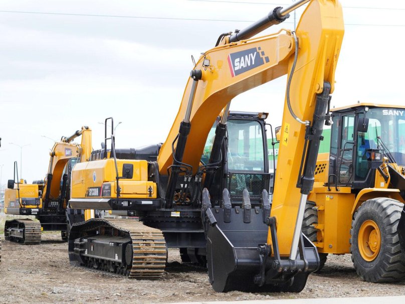 Асфальтоукладчик sany sap130c-10