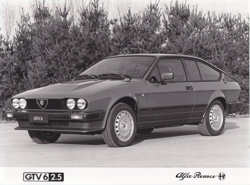 Альфа Ромео gtv6