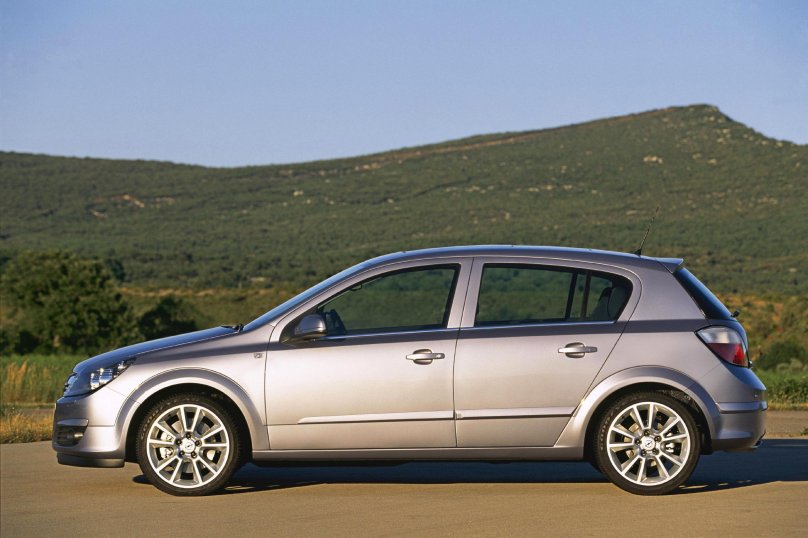 Opel Astra h (2004-2007)
