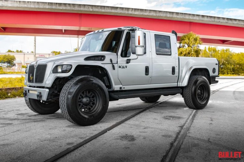 International MXT броневик