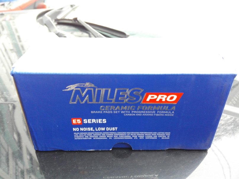 Тормозные колодки Miles e5