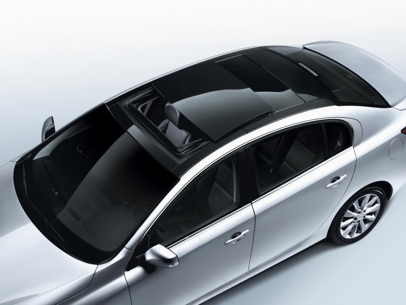 Рено Меган 2 с панорамной крышей