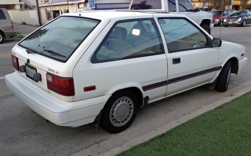 Hyundai poni 1989