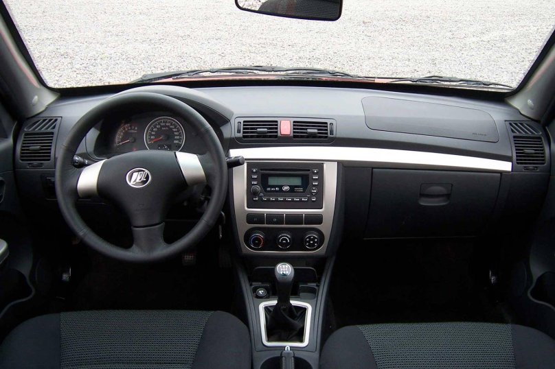 Лифан Бриз 520 салон