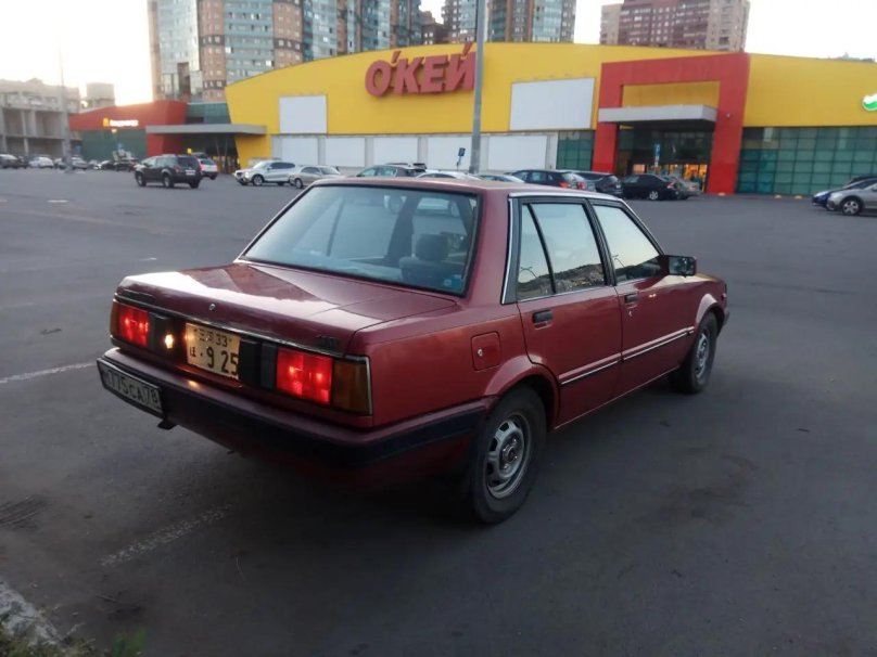 Ниссан Станза 1995