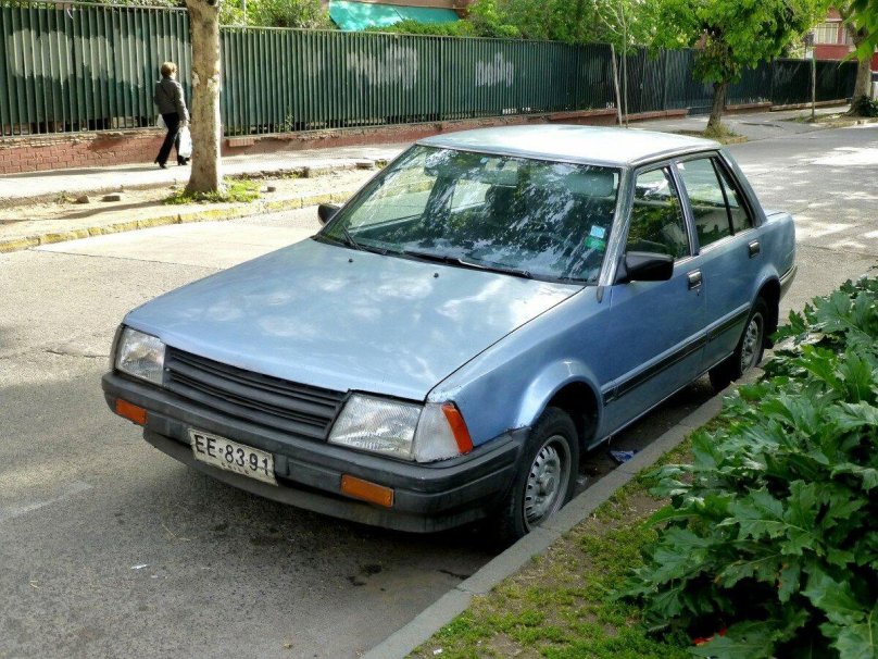 Ниссан Станза 1982