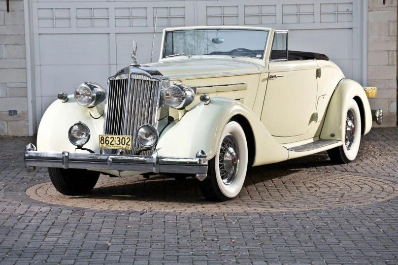 Packard Twelve Coupe Roadster 1936