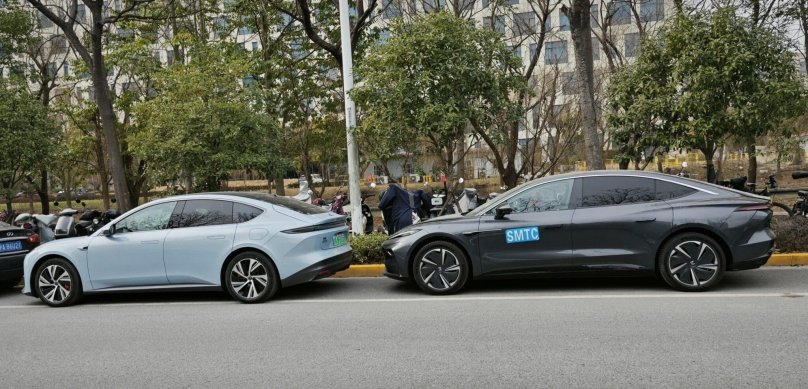 Китайский седан