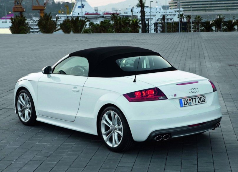 Ауди ТТ 2