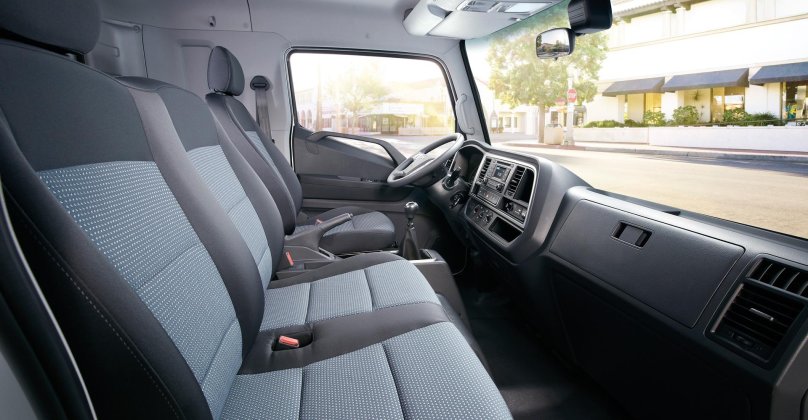 Hyundai Mighty ex8 салон