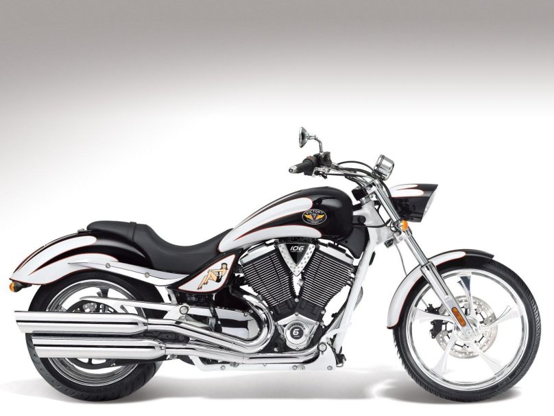 Мотоцикл Виктори 106