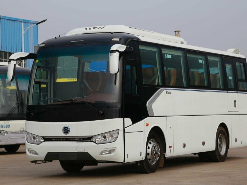 Автобус Golden Dragon xml6126jr