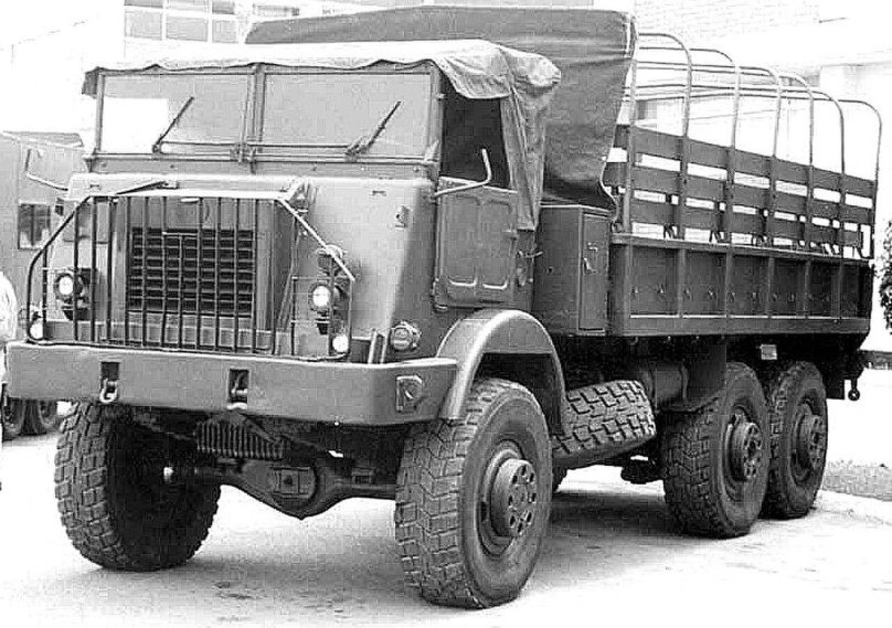 Pegaso 3050 Military Truck