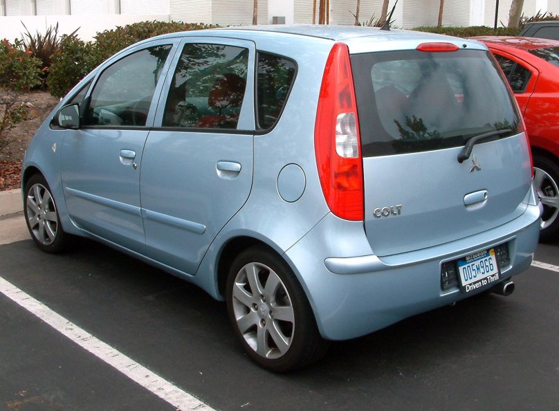 Mitsubishi Colt z30