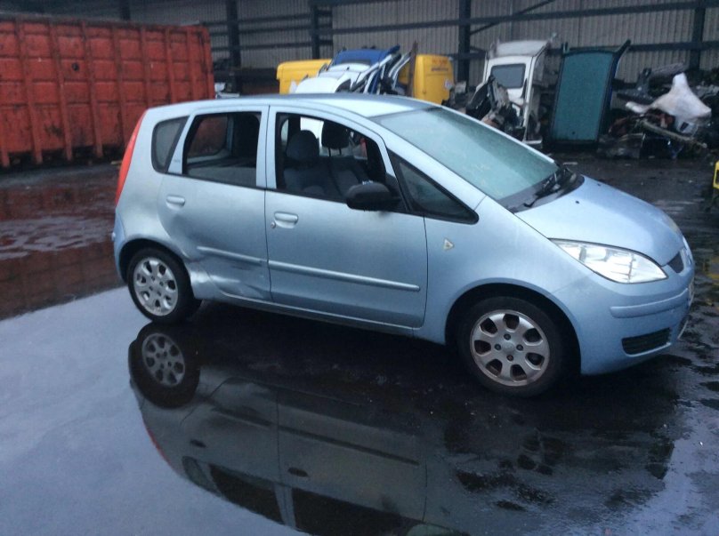 Митсубиси Кольт z34