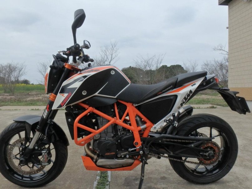 Мотоцикл KTM 690 Duke
